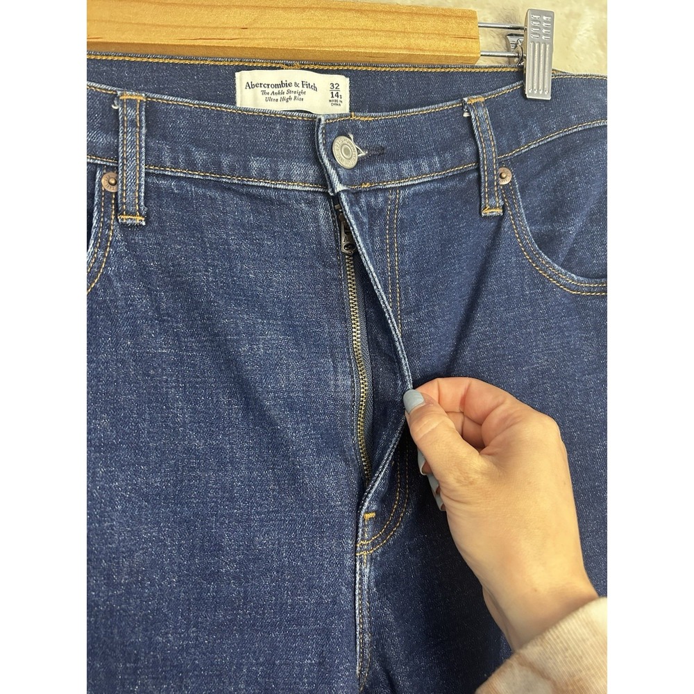 Abercrombie & Fitch Ankle‎ Straight Ultra High Rise Jeans Dark Wash 32 14s Blue - Picture 5 of 7